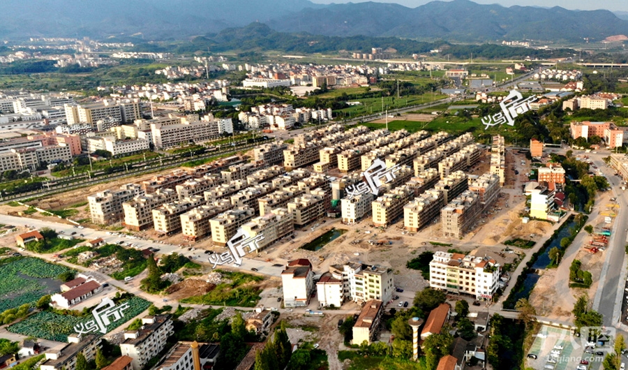 建设地点:义乌市廿三里街道上社村     概算投资:36673.