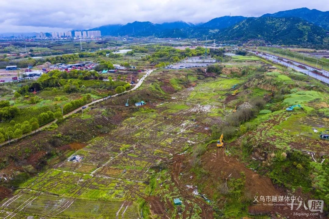 义乌华侨城效果图出炉,项目4月开工,首开区千亩土地集中清表