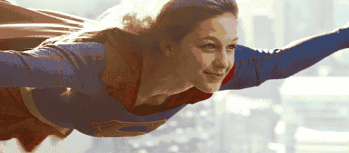 是无所不能的superwoman.
