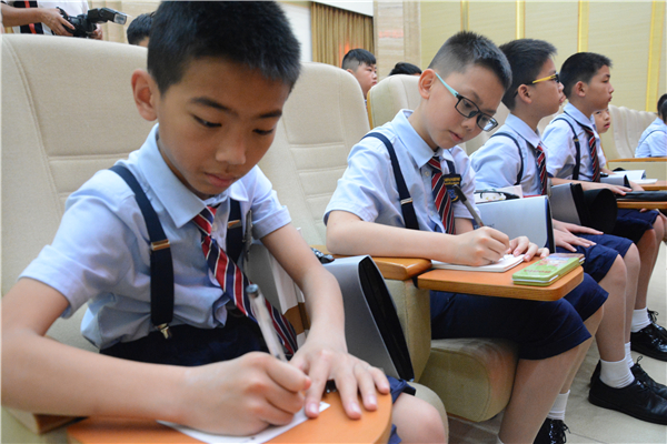 看这些来自义乌的小外交官们在北京都做些什么