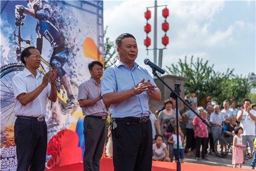 义乌市水务集团有限公司党委书记,董事长 王春明 宣布活动正式开幕