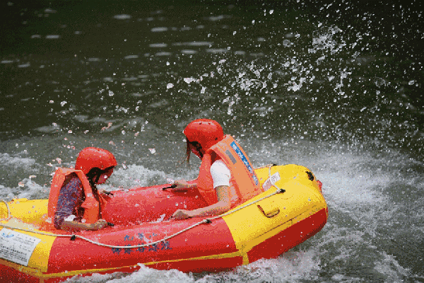 49.5元/人抢原价150元义乌马溪漂流门票!