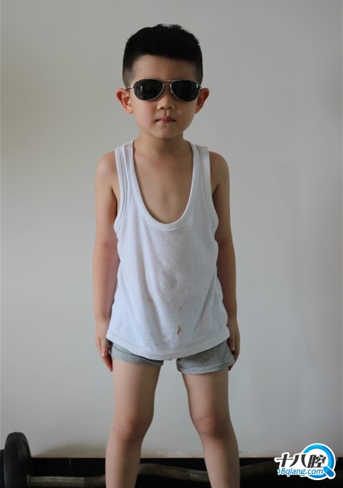 2012-08-21 一芽 威望  2 很帅气的小朋友哦  2012