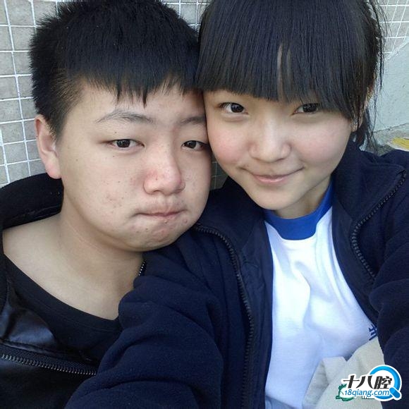 现在00后都有女朋友了,我们90后肿么办!