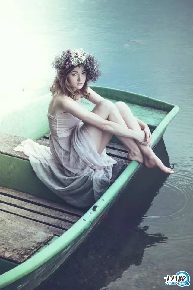 女人的相册里,永远缺少这样一张照片