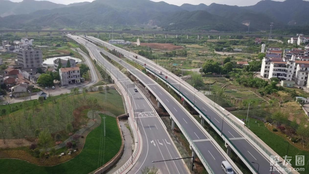 街道東河村東北,香溪路附近,路線往西北上跨西站大道,浙贛鐵路既有線