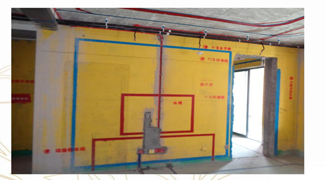 衛生間水管和電線管走線標準:所有的水管和電線都從頂上和牆上走線